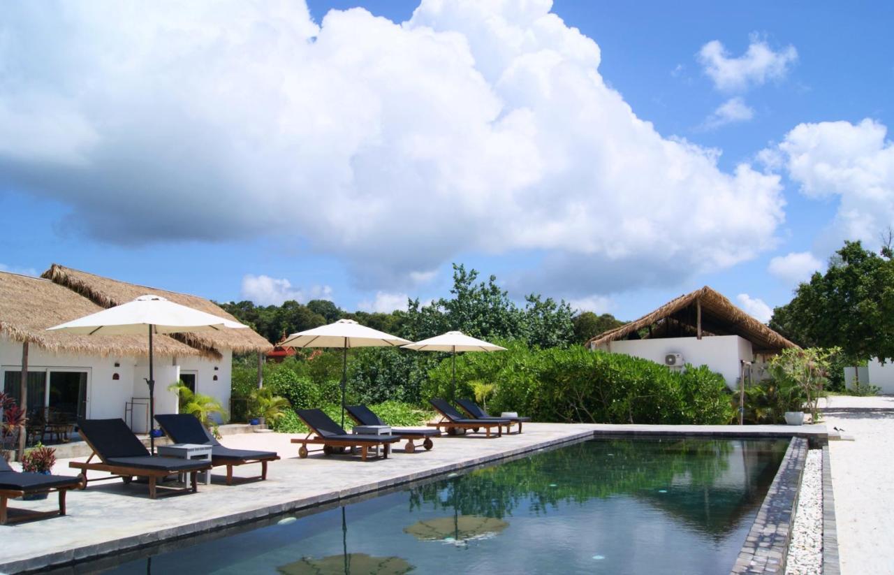 The Secret Garden Koh Rong Hotel Pagoda Beach Exterior photo