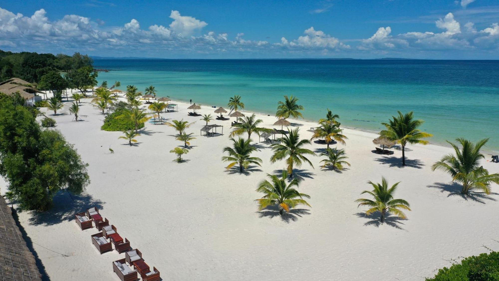 The Secret Garden Koh Rong Hotel Pagoda Beach Exterior photo